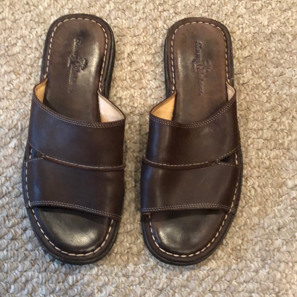 Men’s Tommy Bahama flip flops